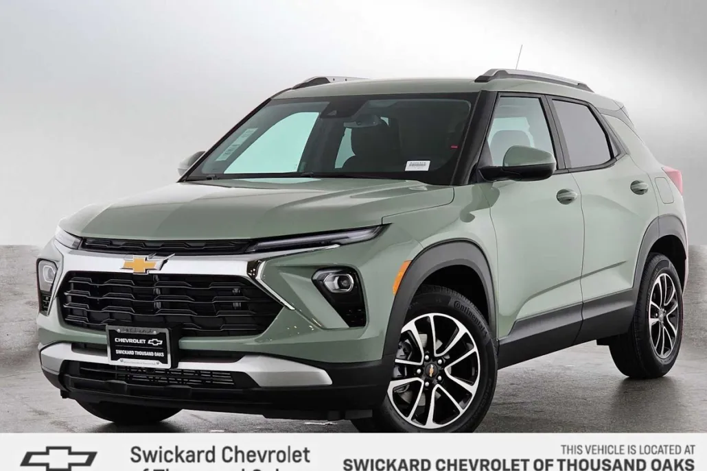 2025 Chevrolet Trailblazer LT photo 1