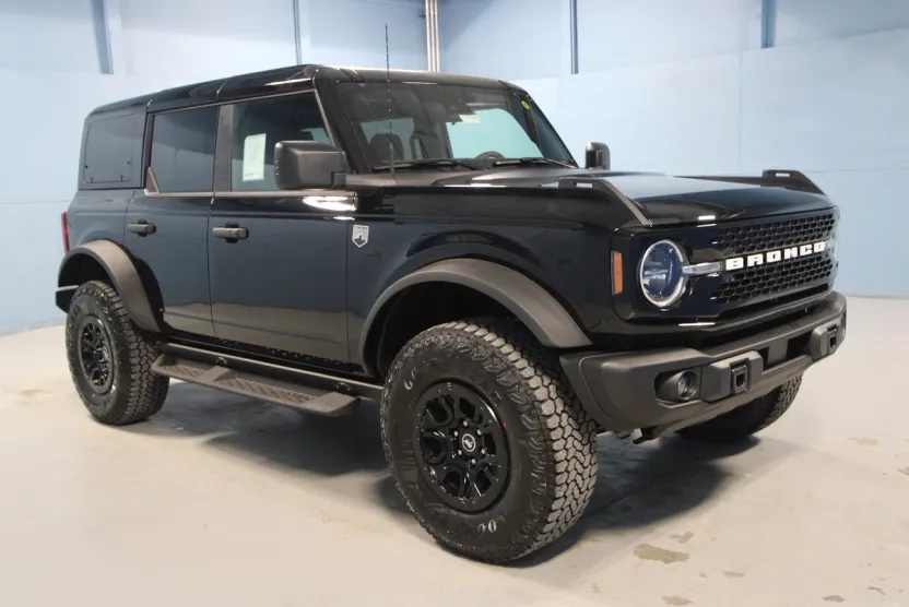 2025 Ford Bronco Big Bend photo 1