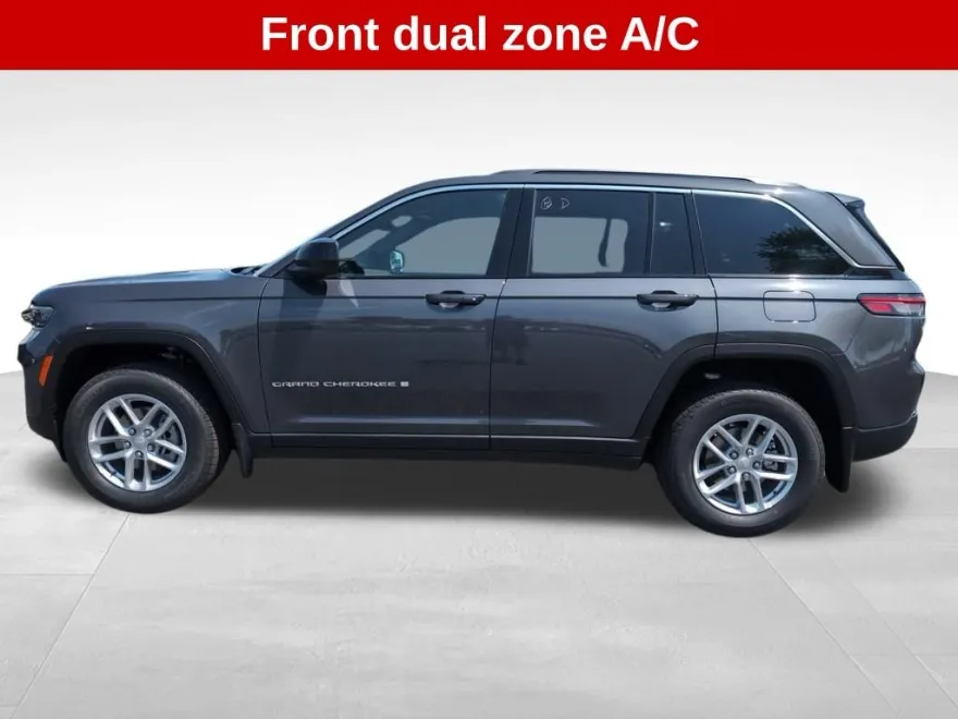 2025 Jeep Grand Cherokee Laredo X photo 1