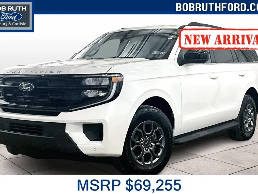 2025 Ford Expedition photo 1