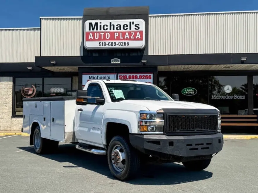 2017 Chevrolet Silverado 3500HD Work Truck photo 1
