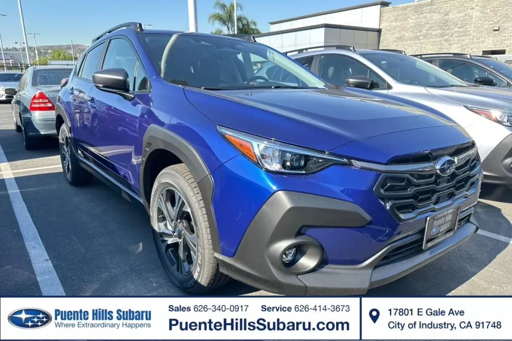 2025 Subaru Crosstrek Premium photo 1