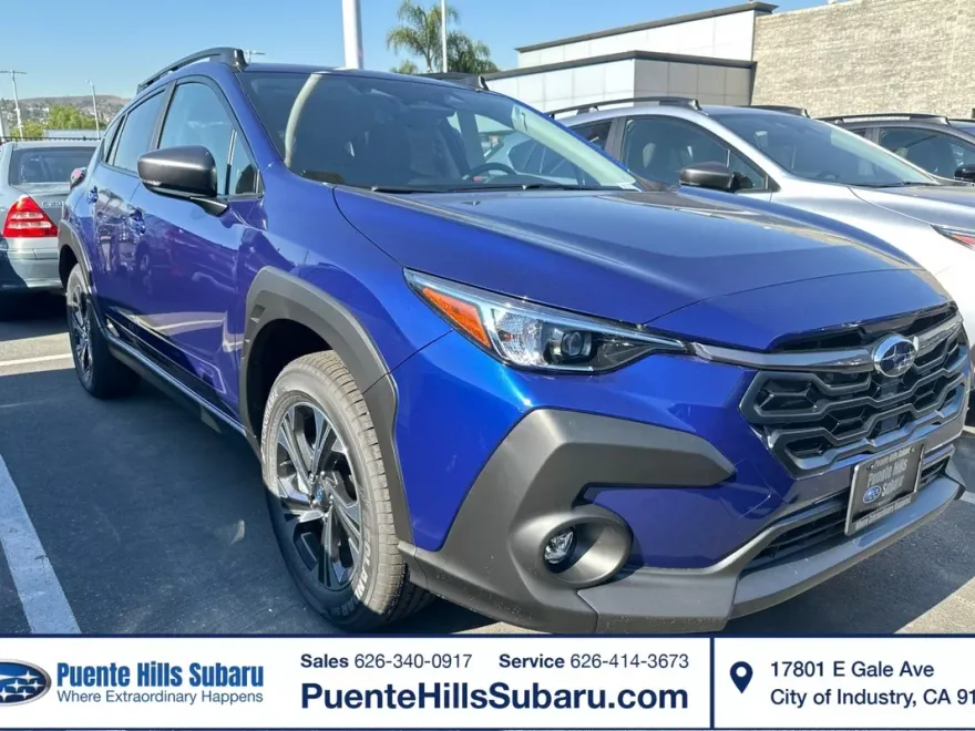 2025 Subaru Crosstrek Premium photo 1