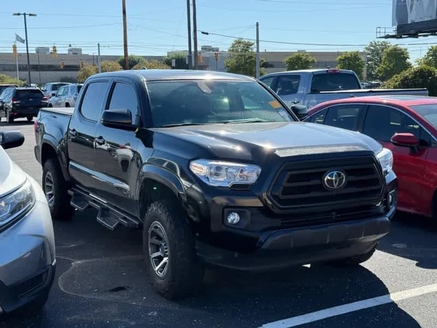 2022 Toyota Tacoma SR Double Cab V6 photo 1