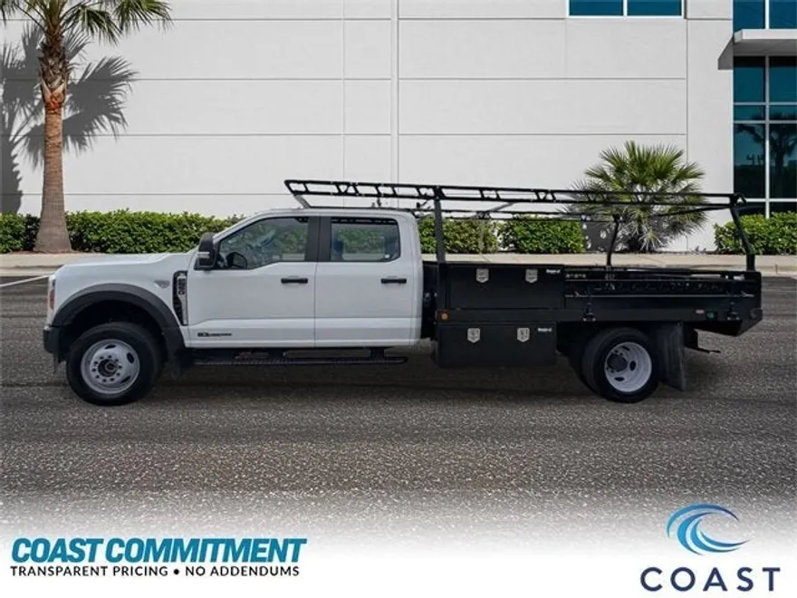 2024 Ford F-550 XL photo 1