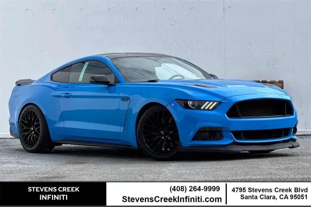 2017 Ford Mustang GT photo 1