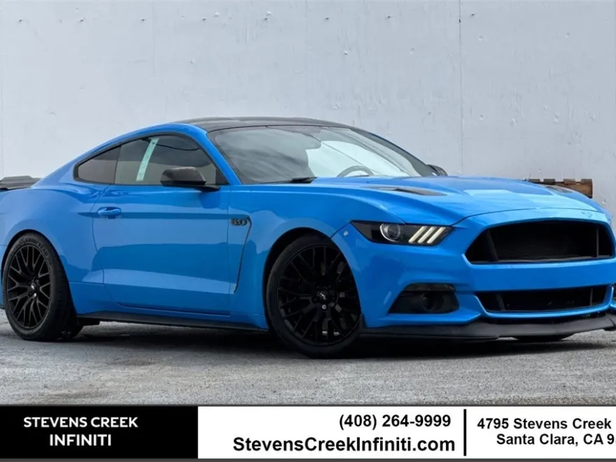 2017 Ford Mustang GT photo 1