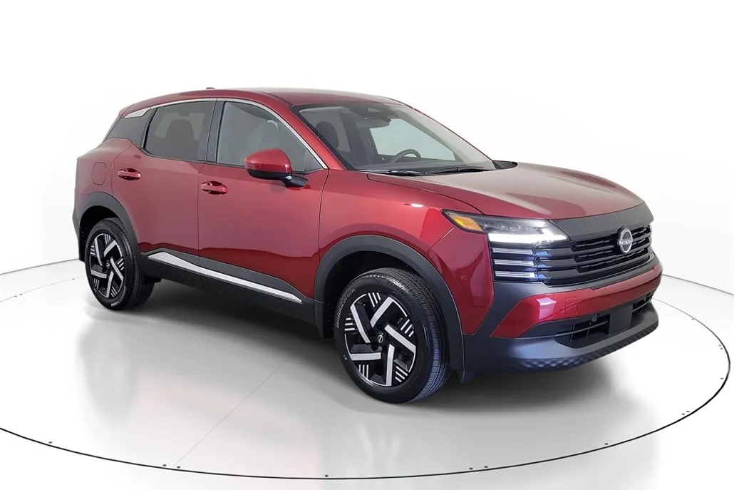 2025 Nissan Kicks SV photo 1