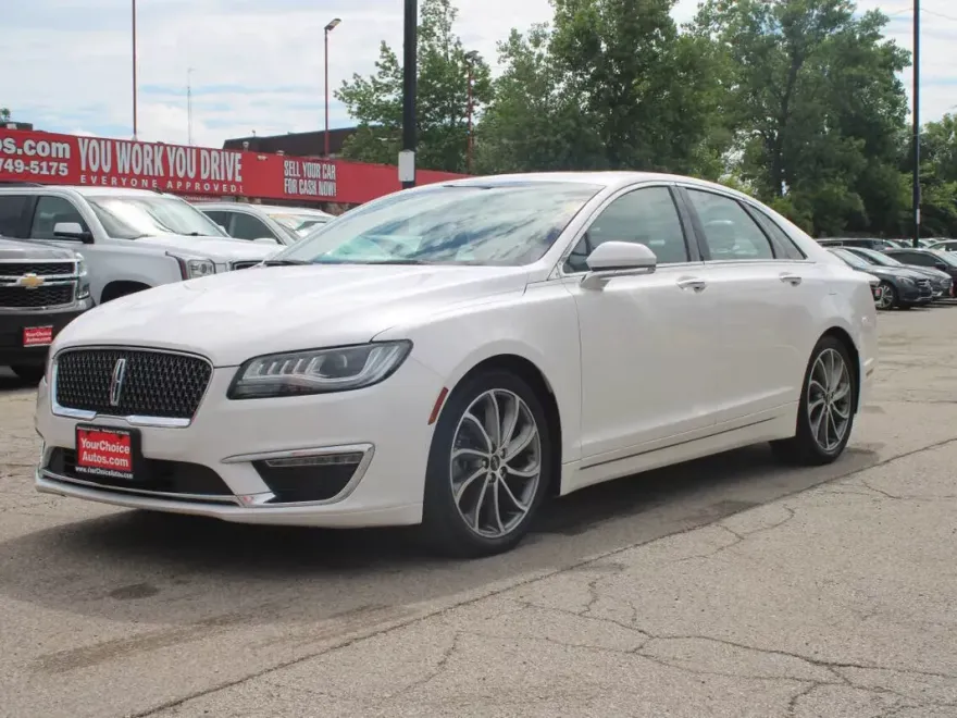 2019 Lincoln MKZ Reserve photo 1