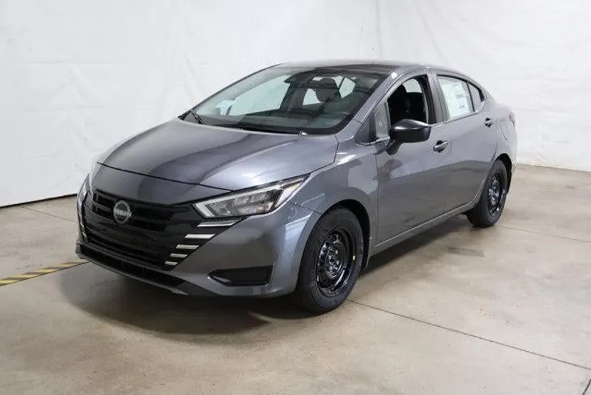 2025 Nissan Versa S photo 1