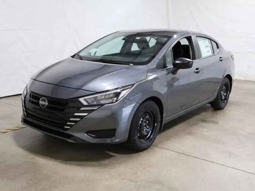 2025 Nissan Versa S photo 1