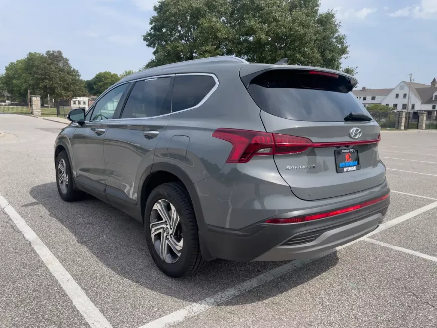 2023 Hyundai Santa Fe SEL photo 1