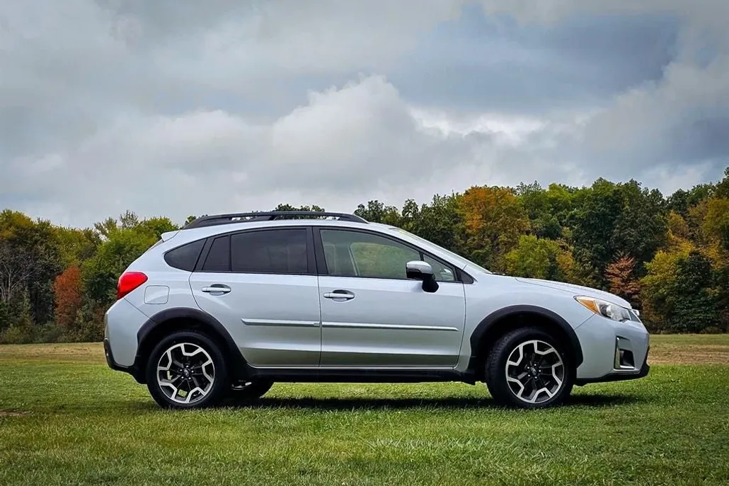 2017 Subaru Crosstrek 2.0i Limited photo 1