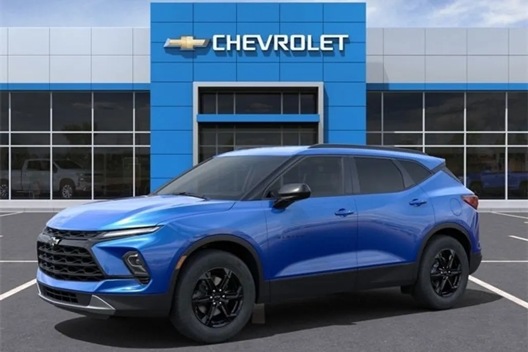 2025 Chevrolet Blazer 2LT photo 1