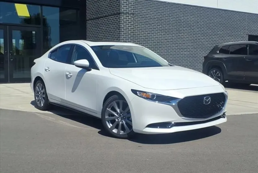 2025 Mazda Mazda3 2.5 s Preferred photo 1