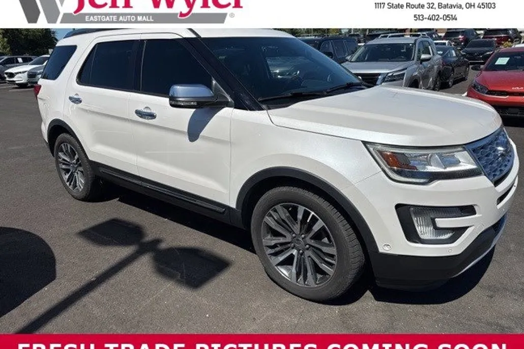 2017 Ford Explorer Platinum photo 1