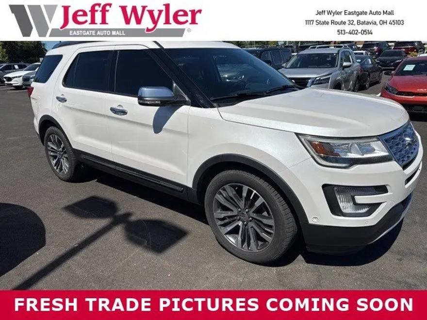 2017 Ford Explorer Platinum photo 1
