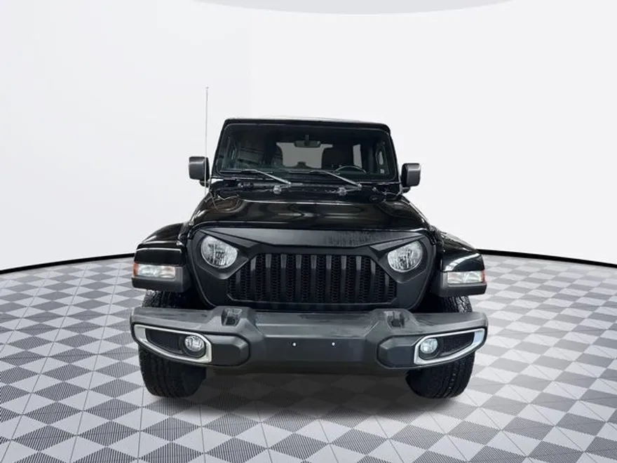 2022 Jeep Wrangler Unlimited Sahara photo 1