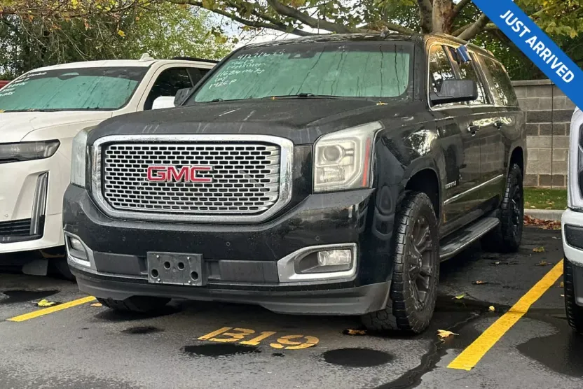 2015 Gmc Yukon XL 1500 Denali photo 1