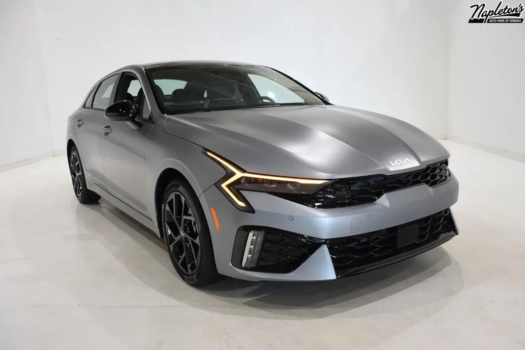 2026 Kia K5 GT-Line photo 1