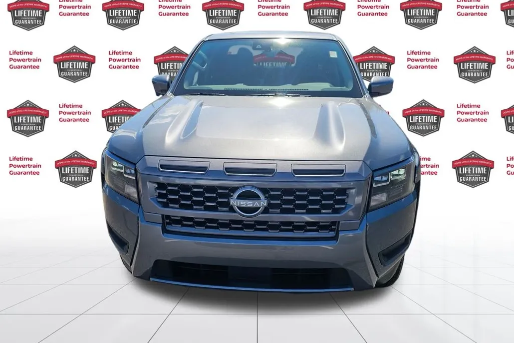 2026 Nissan Frontier SV photo 1