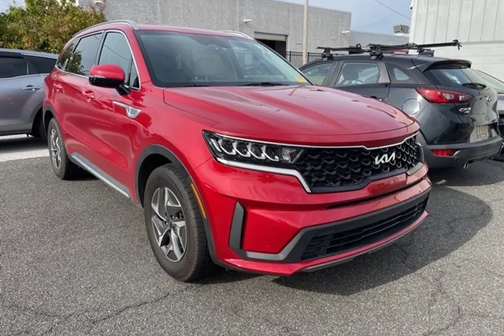 2022 Kia Sorento Hybrid S photo 1