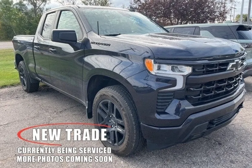 2022 Chevrolet Silverado 1500 RST photo 1
