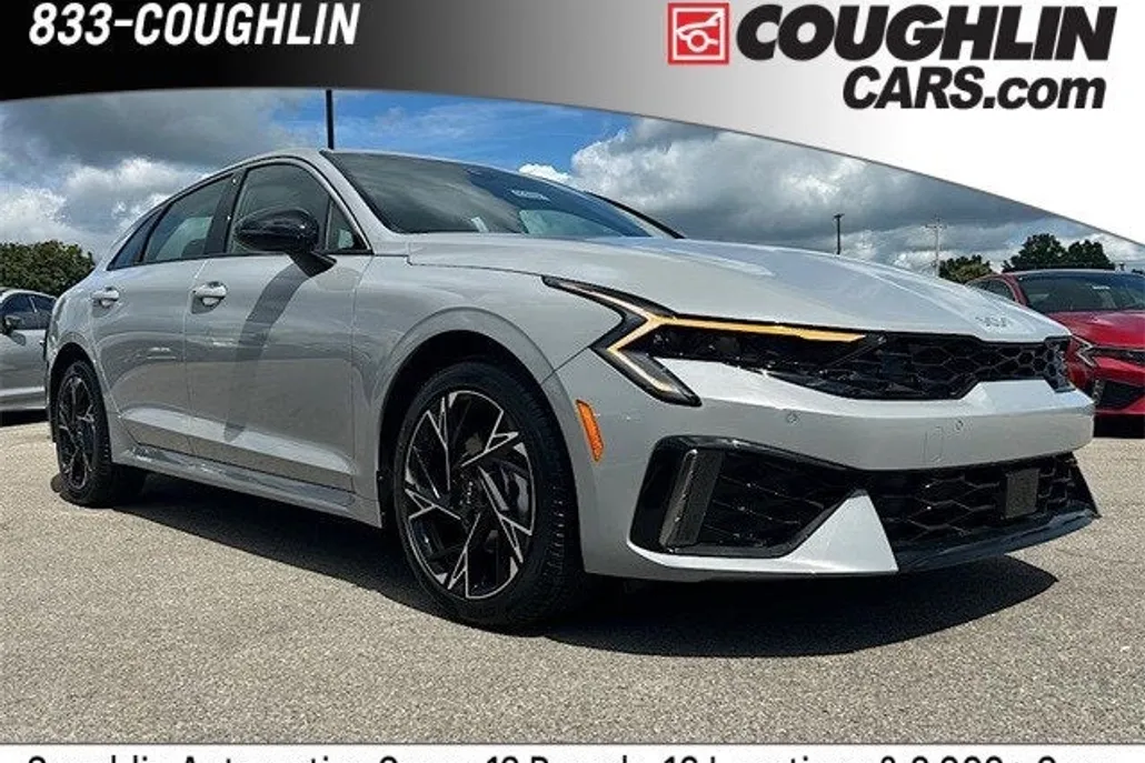 2026 Kia K5 GT-Line photo 1