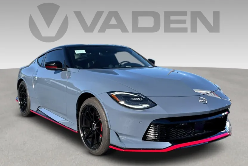 2024 Nissan Z Nismo photo 1