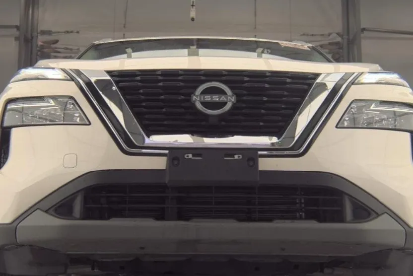 2023 Nissan Rogue SV photo 1