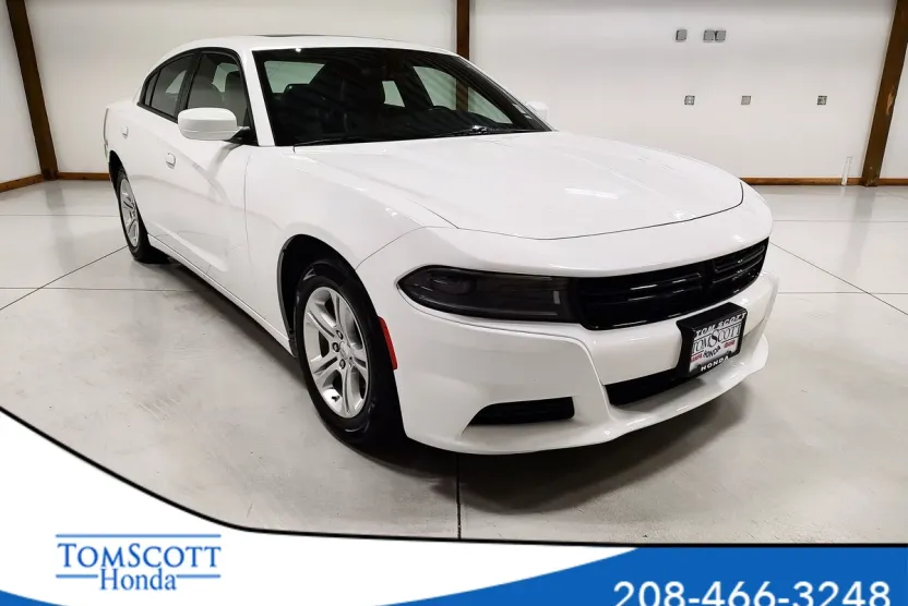 2022 Dodge Charger SXT photo 1