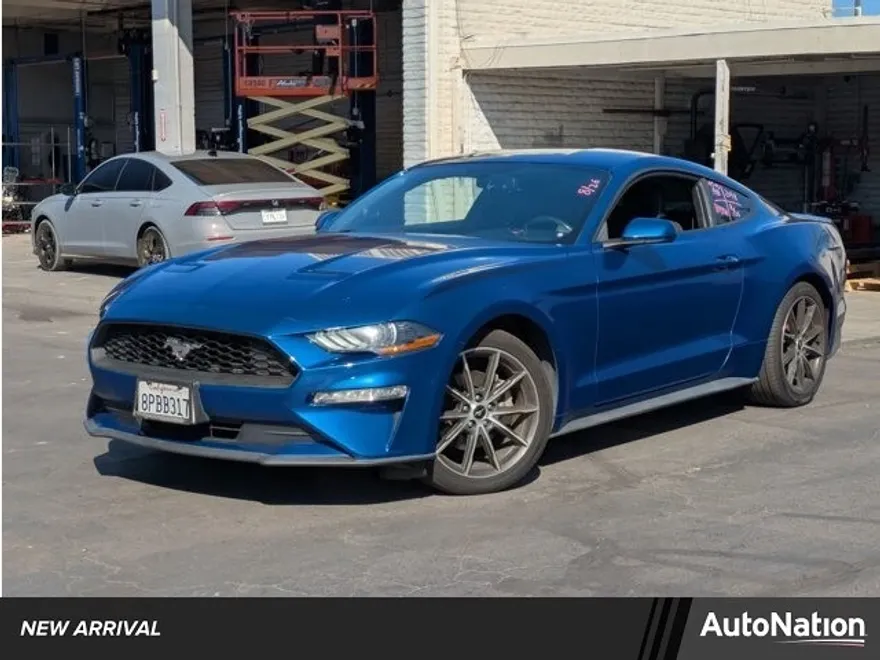 2018 Ford Mustang EcoBoost photo 1