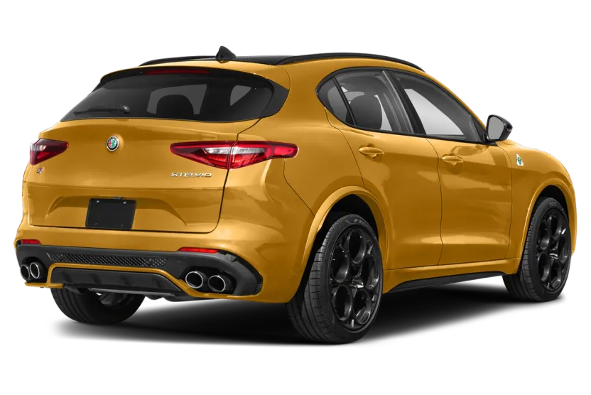 2022 Alfa Romeo Stelvio Quadrifoglio photo 1