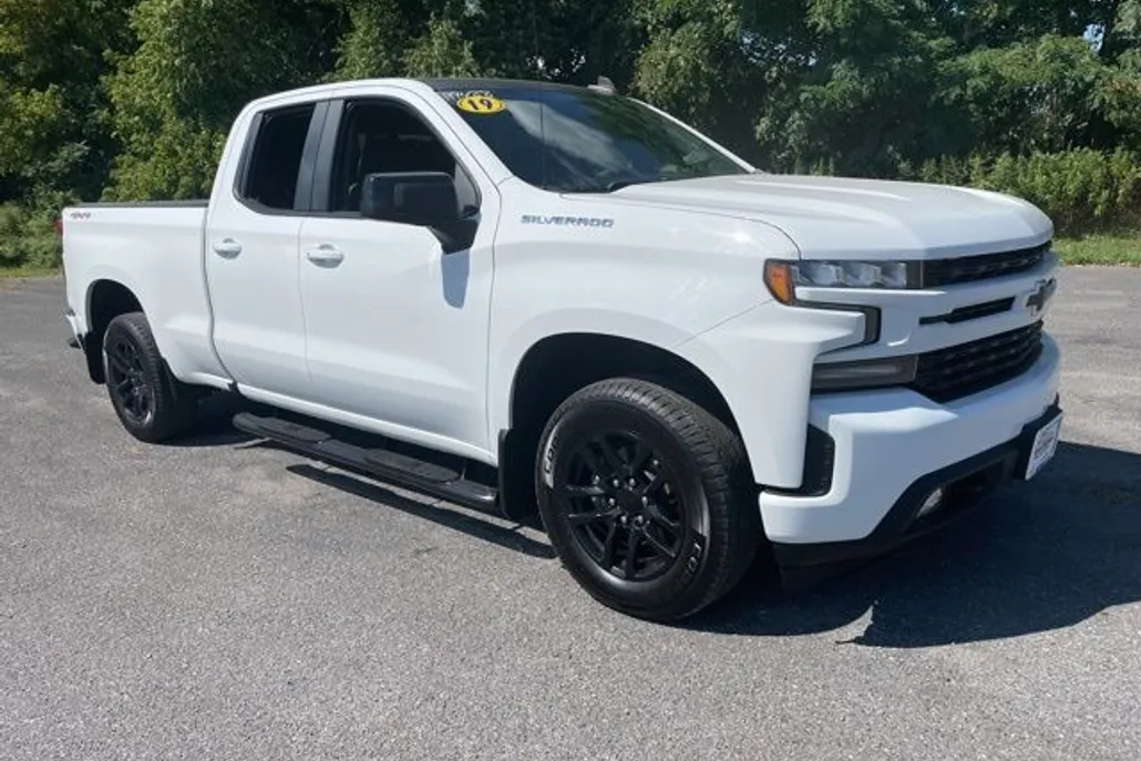 2019 Chevrolet Silverado 1500 RST photo 1
