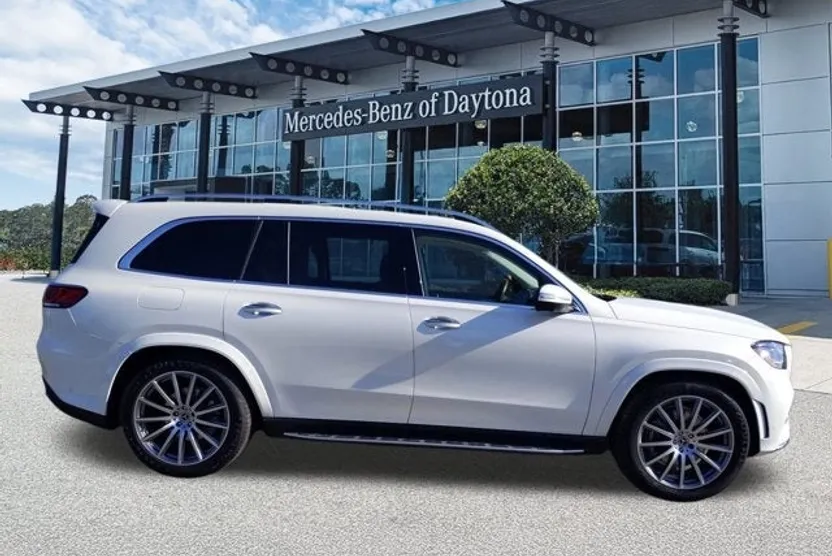 2022 Mercedes Benz GLS 450 4MATIC photo 1