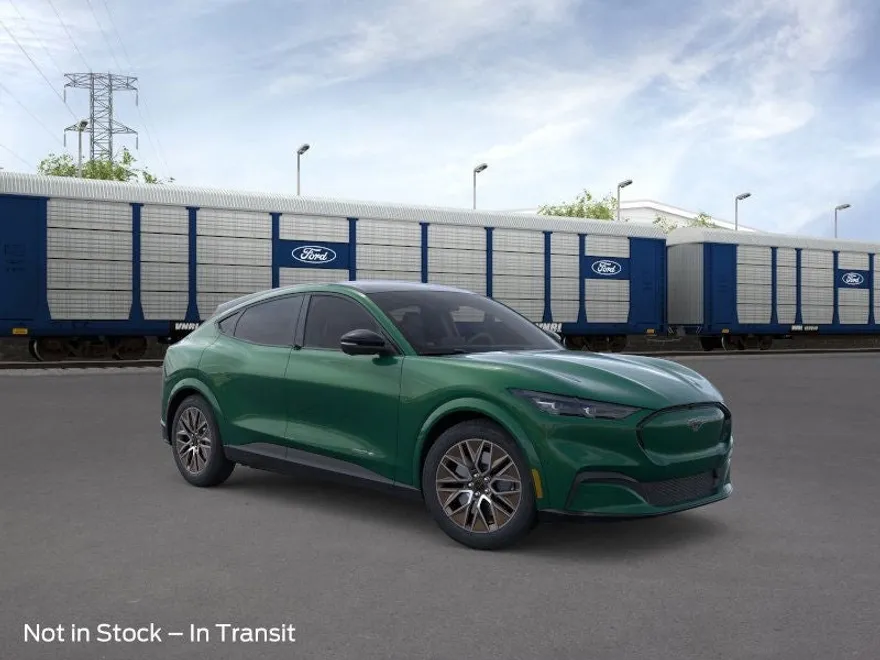 2025 Ford Mustang Mach-E Premium photo 1
