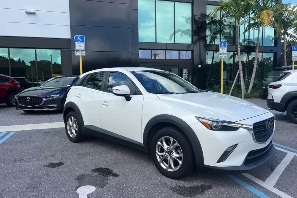 2019 Mazda CX-3 Sport photo 1