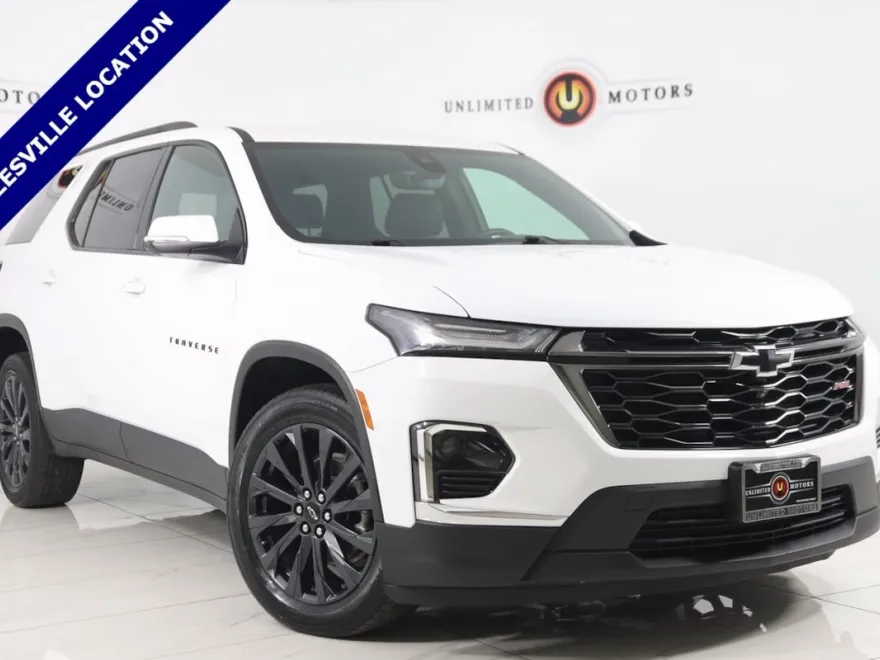 2023 Chevrolet Traverse RS photo 1