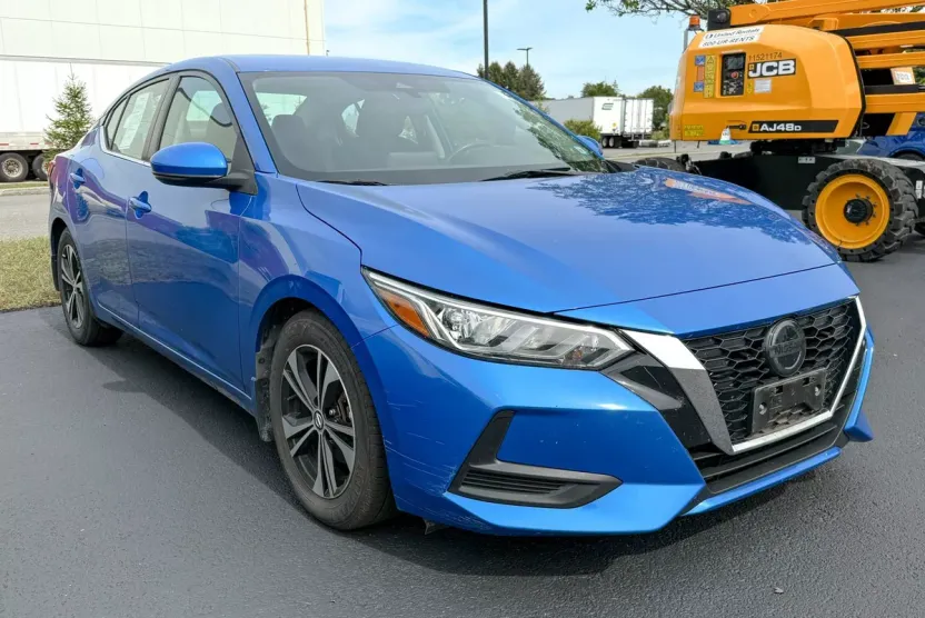 2020 Nissan Sentra SV photo 1