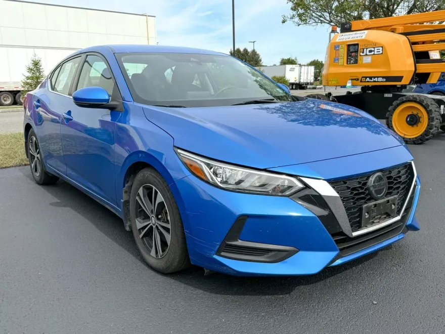 2020 Nissan Sentra SV photo 1