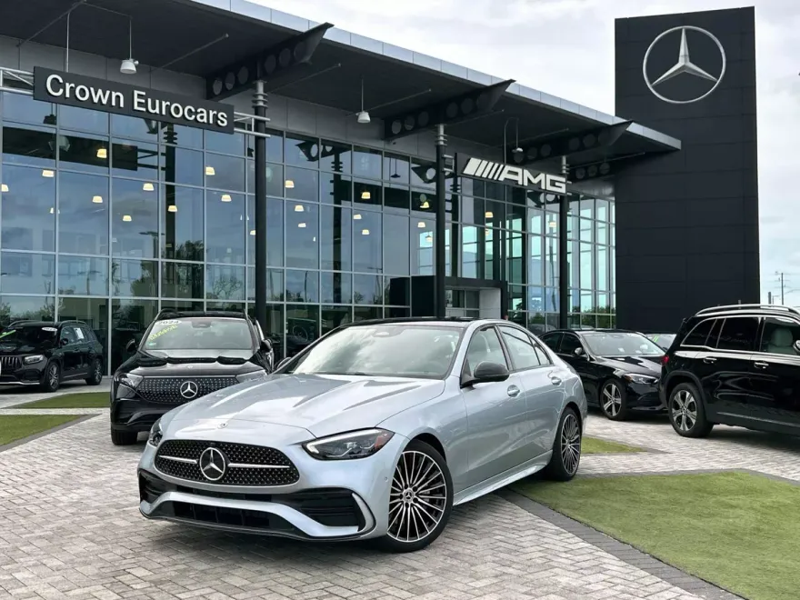 2025 Mercedes Benz C 300 photo 1