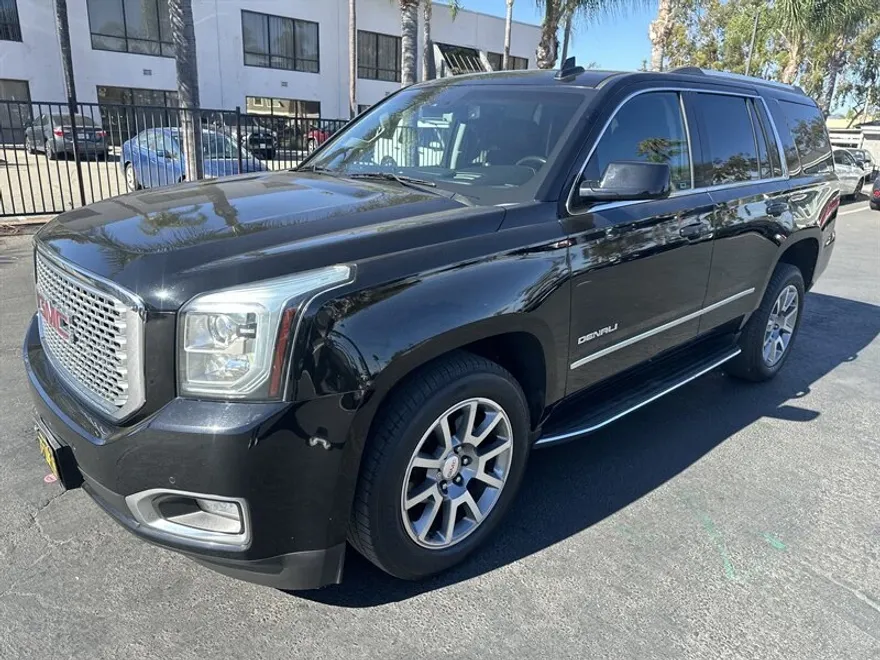 2016 Gmc Yukon Denali photo 1