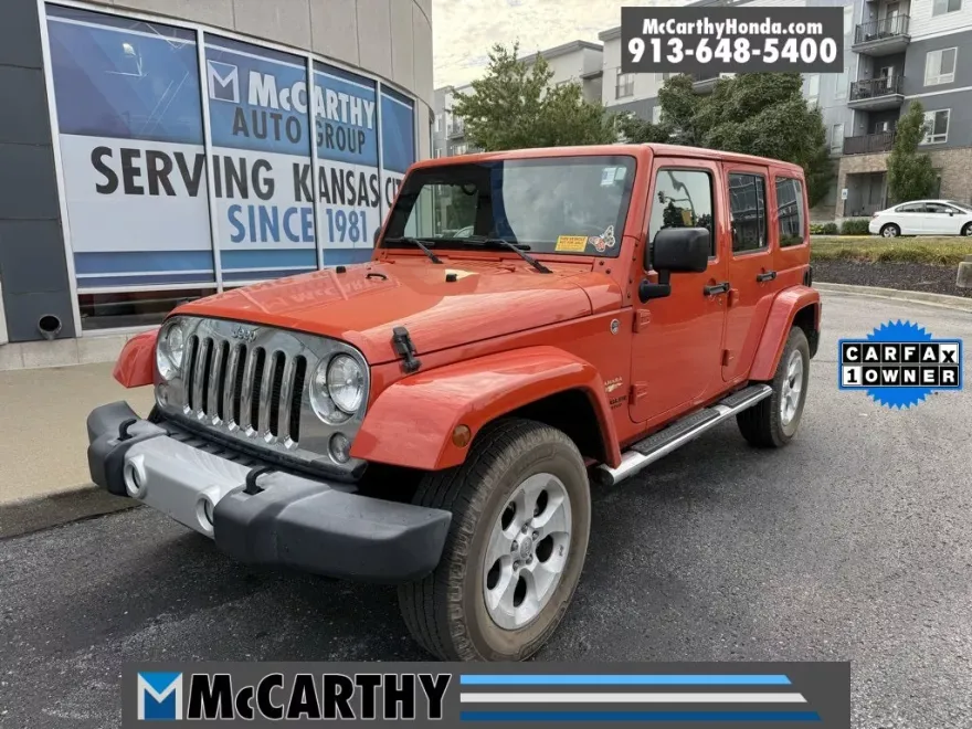 2015 Jeep Wrangler Unlimited Sahara photo 1
