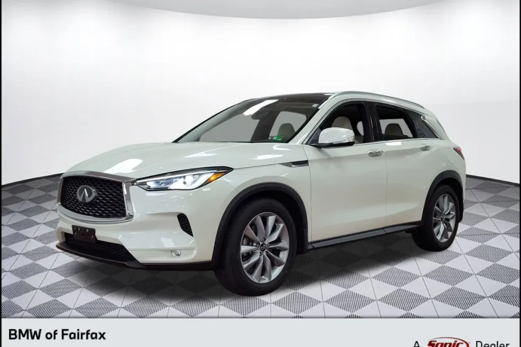 2022 Infiniti QX50 Luxe photo 1