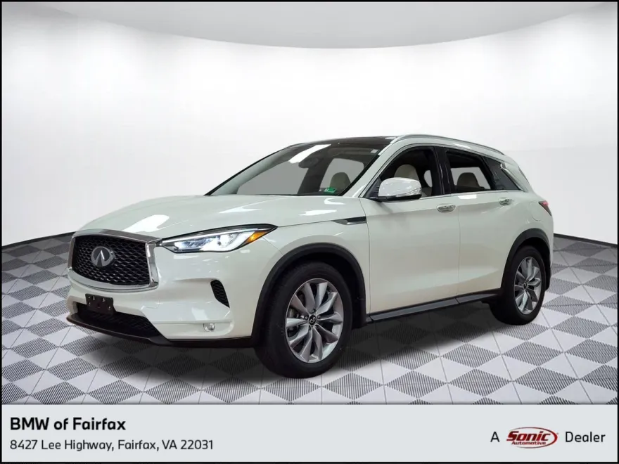 2022 Infiniti QX50 Luxe photo 1