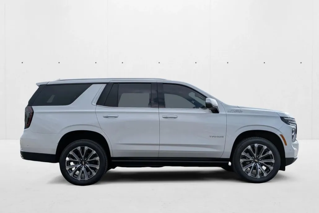2025 Chevrolet Tahoe High Country photo 1