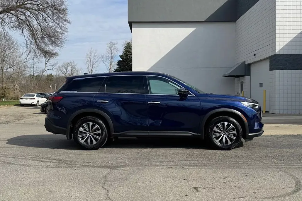2024 Infiniti QX60 Pure AWD photo 1