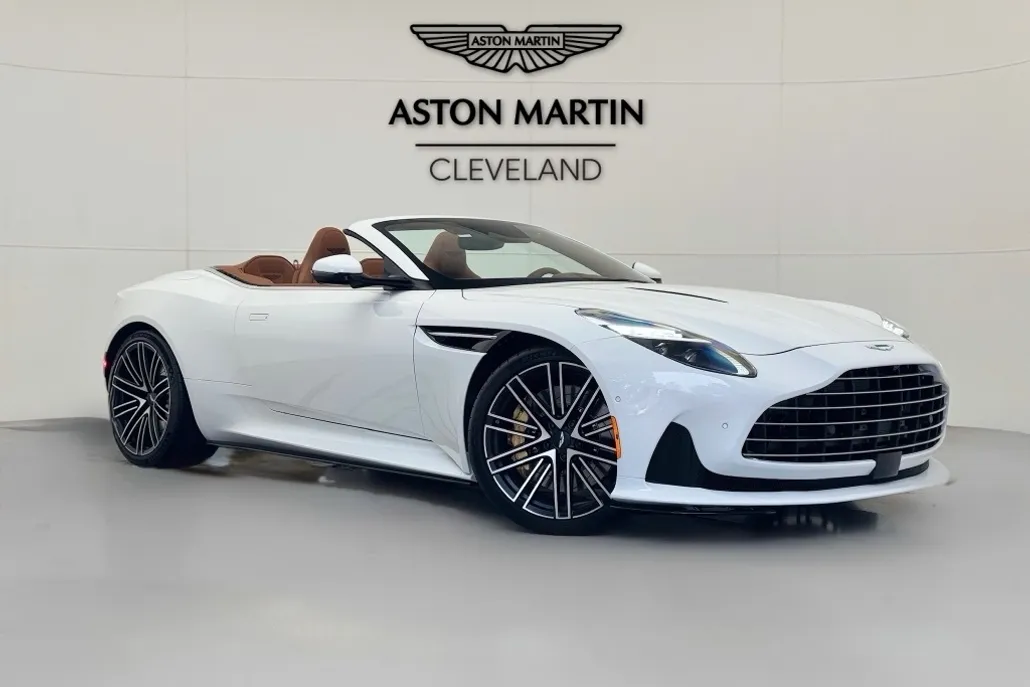2025 Aston Martin DB12 photo 1