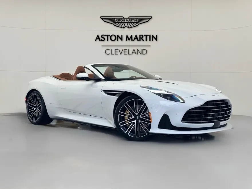 2025 Aston Martin DB12 photo 1