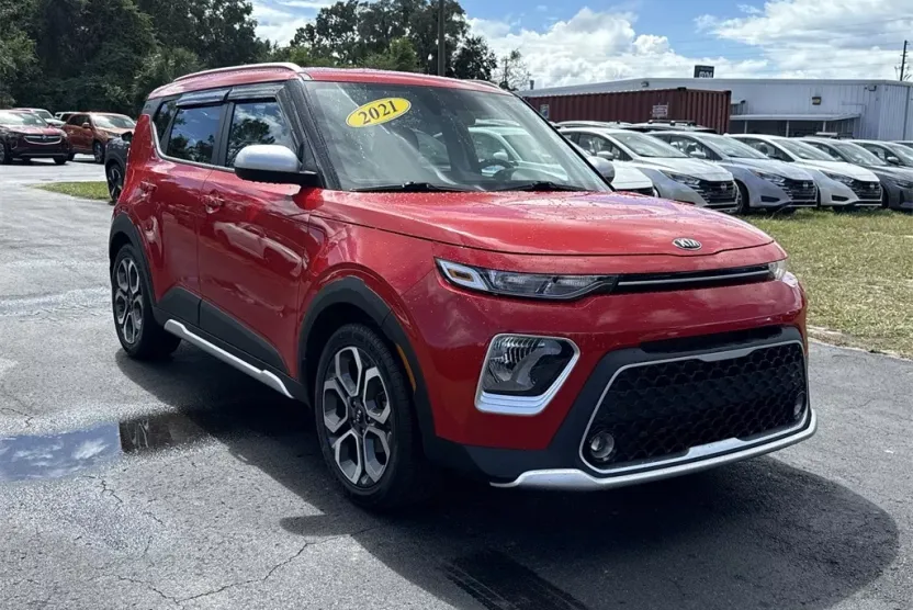 2021 Kia Soul X-Line photo 1